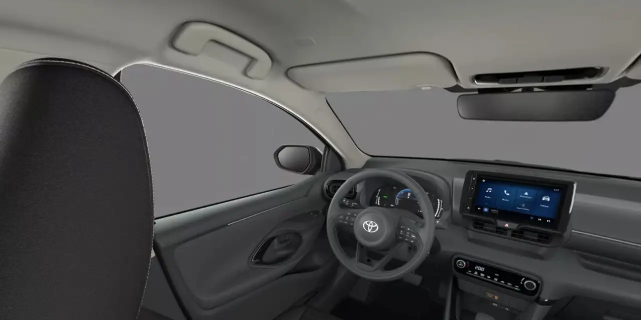 Toyota Yaris 8