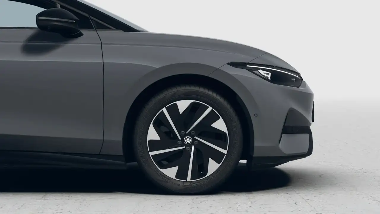 Volkswagen ID.7 6