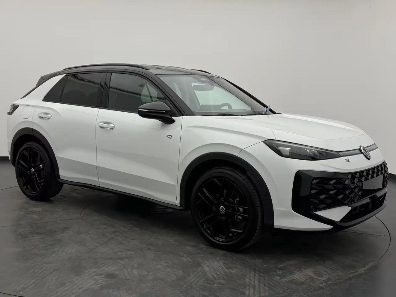 Volkswagen T-Roc 4
