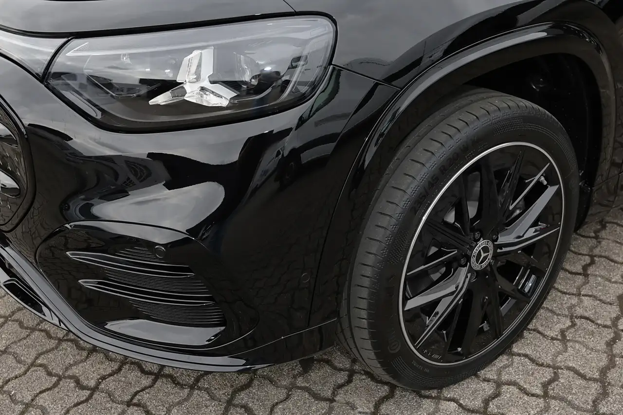 Mercedes-Benz GLB 350 3