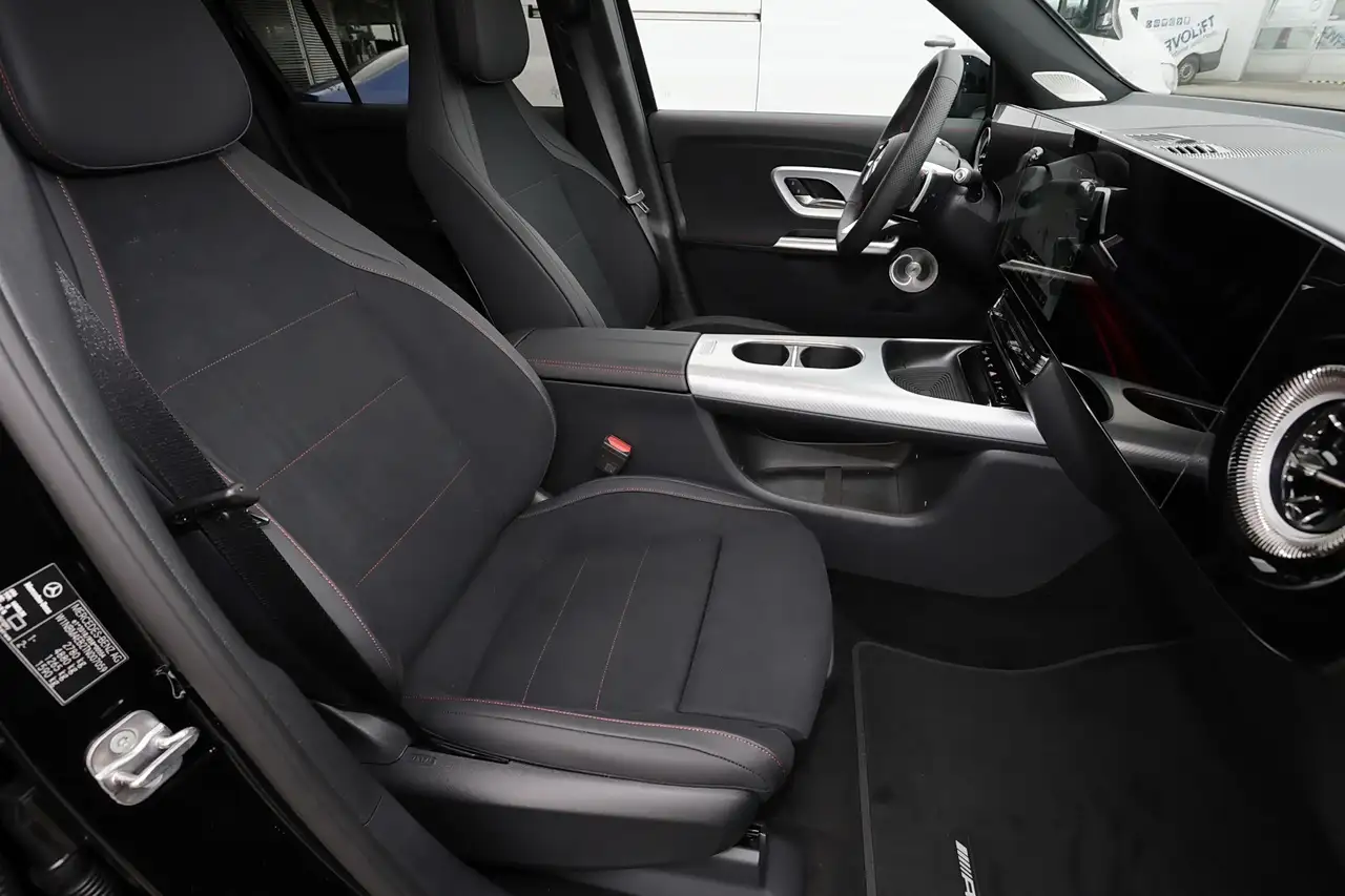 Mercedes-Benz GLB 350 4