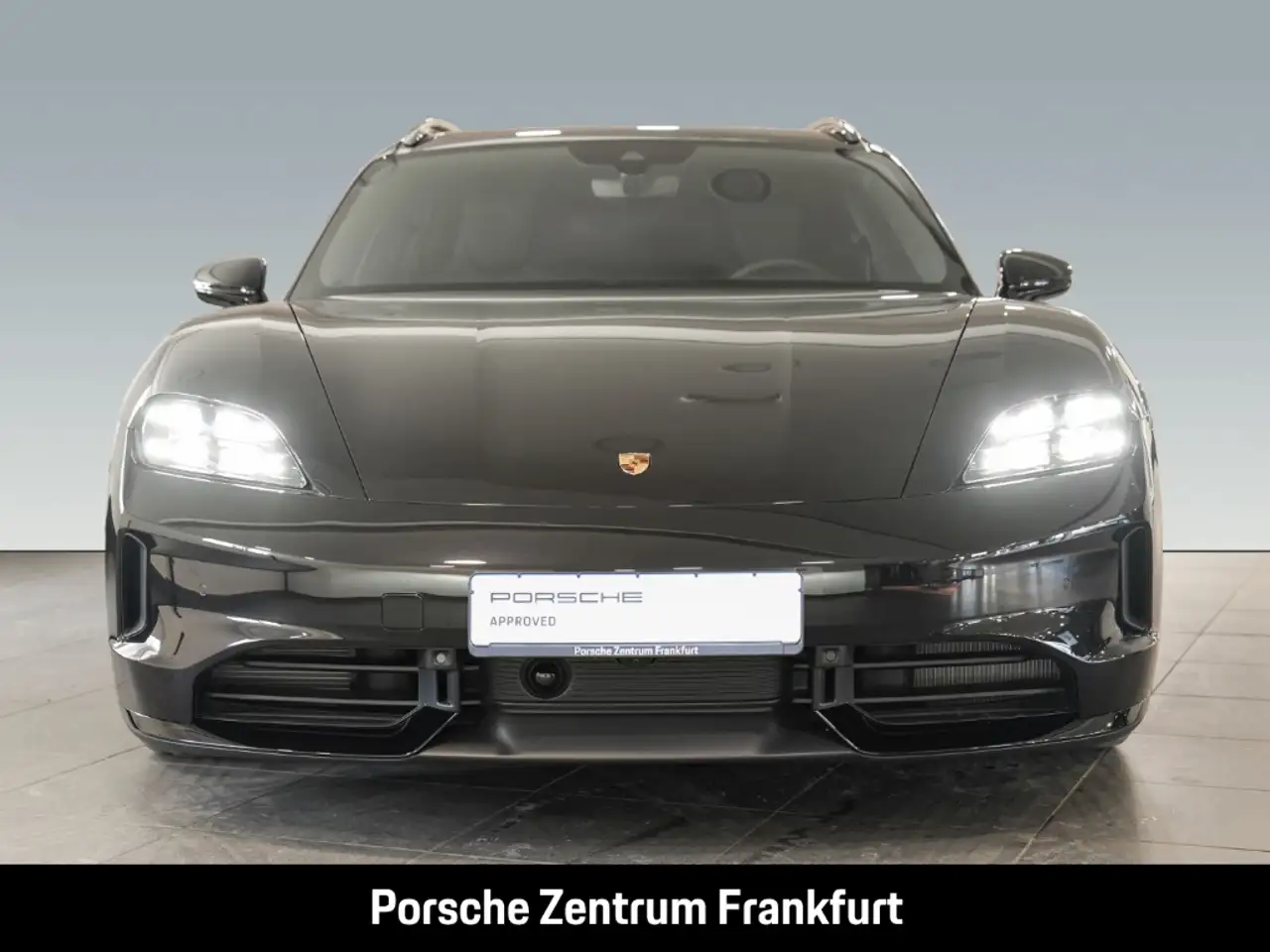Porsche Taycan 4