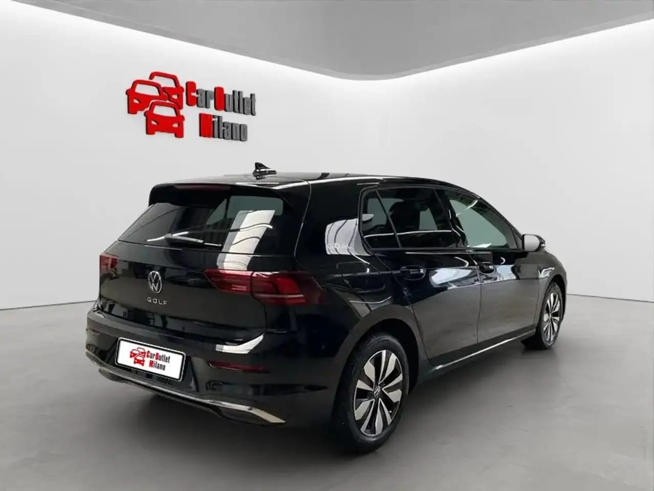 Volkswagen Golf 8 2