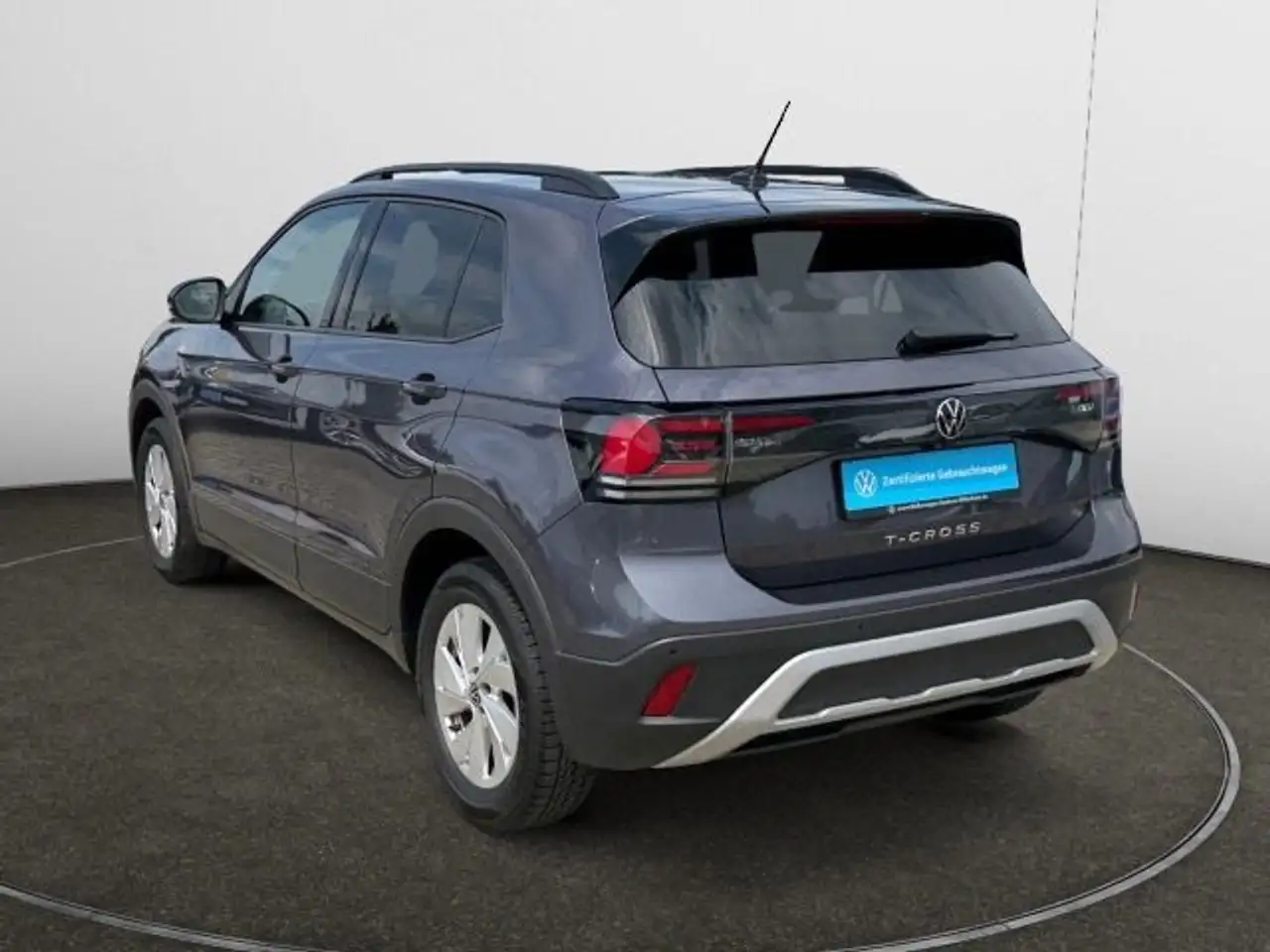 Volkswagen T-Cross 3