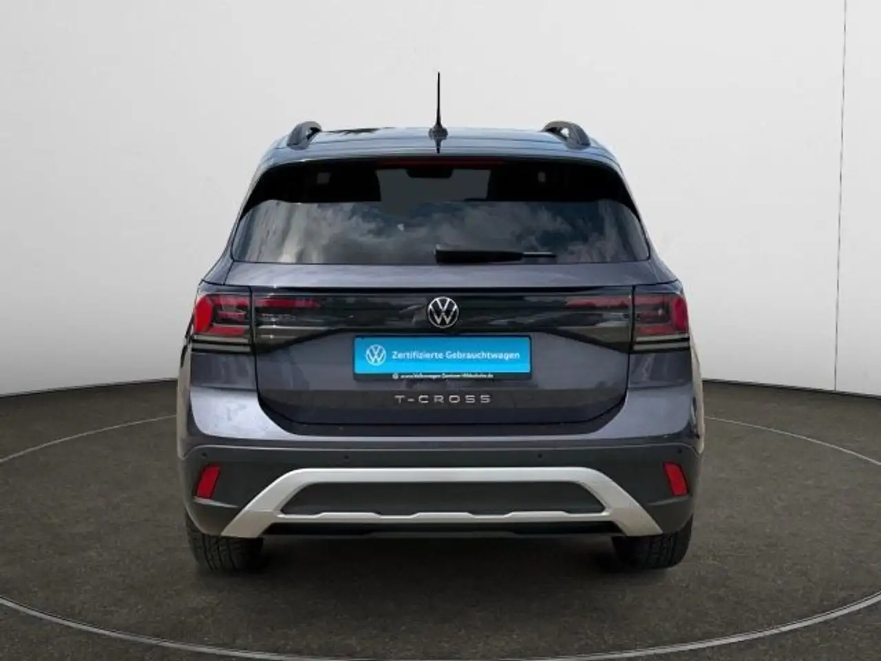 Volkswagen T-Cross 4