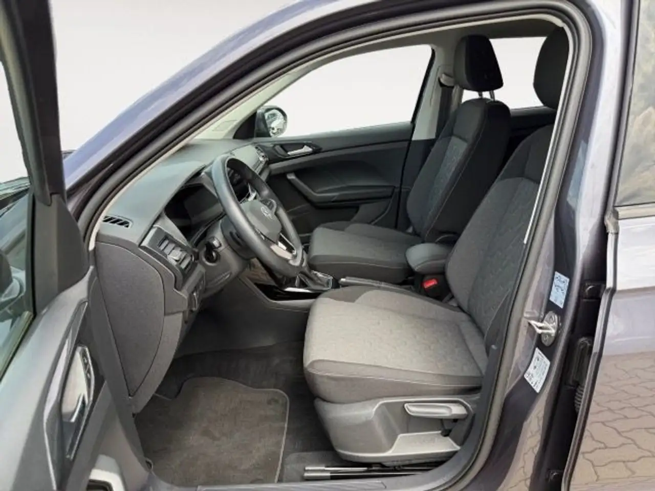 Volkswagen T-Cross 9