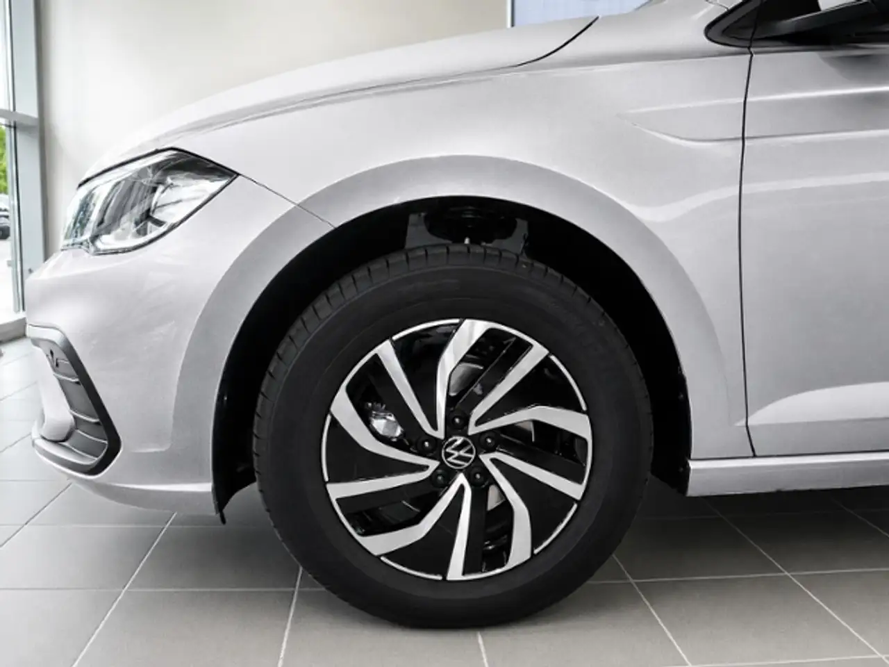 Volkswagen Polo 11