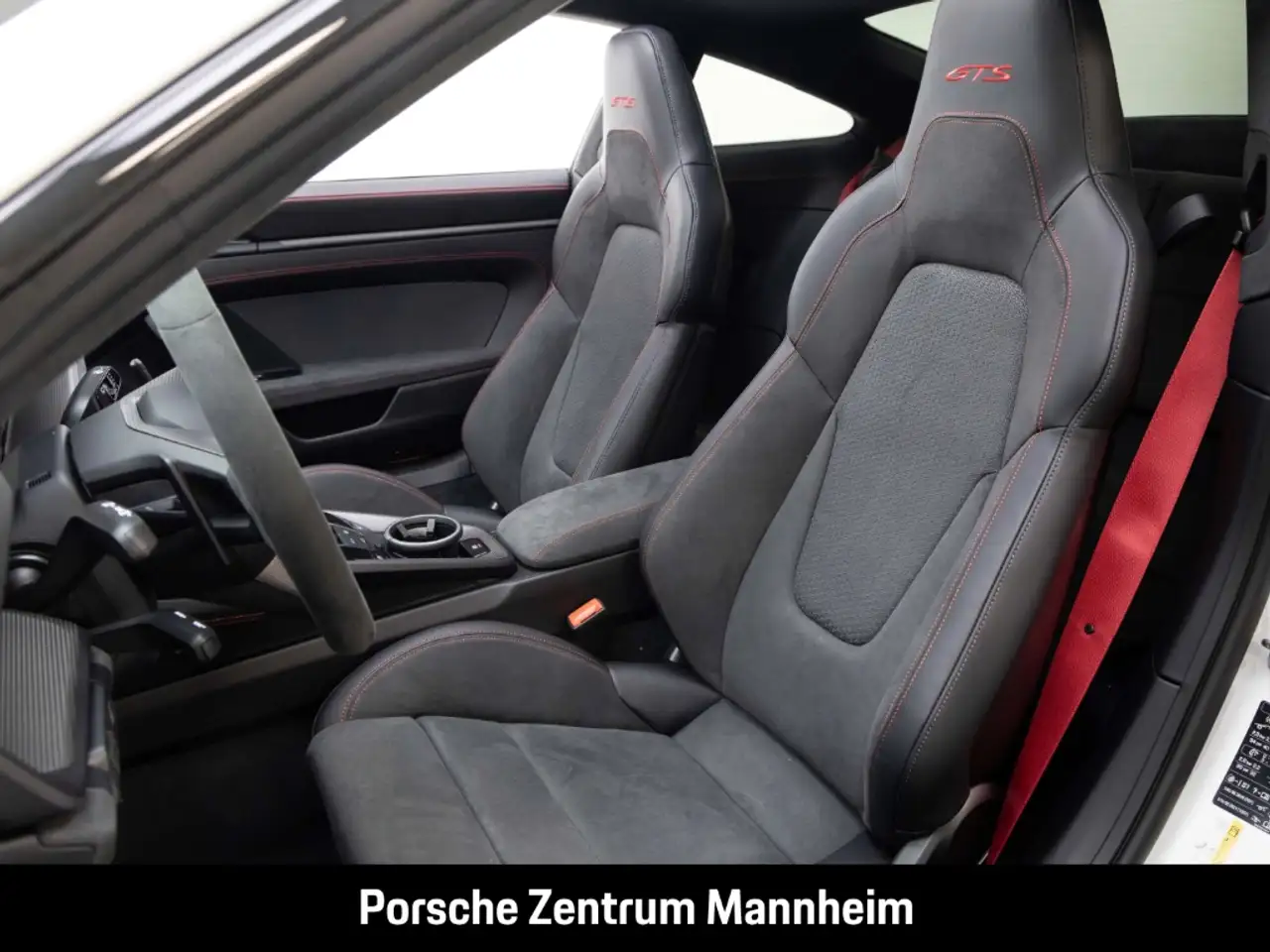 Porsche 992 5