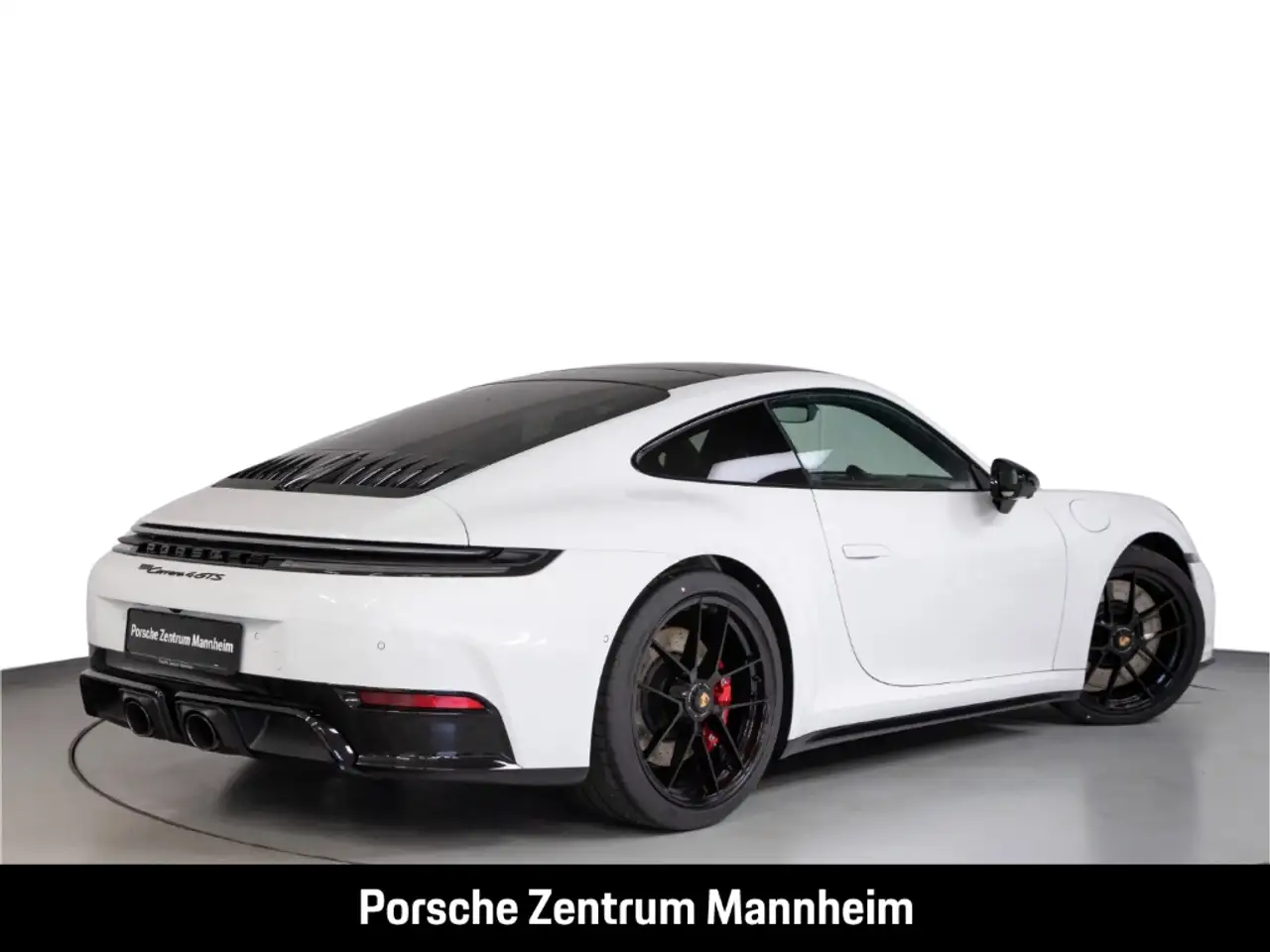 Porsche 992 11