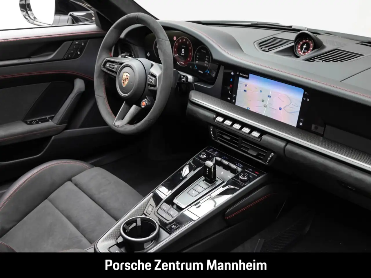 Porsche 992 16