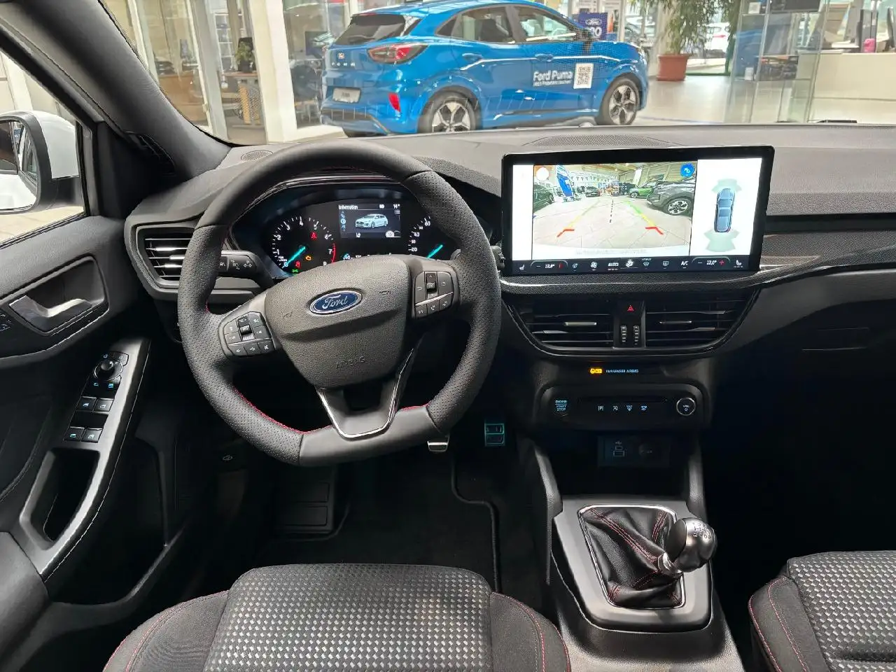 Ford Focus 11