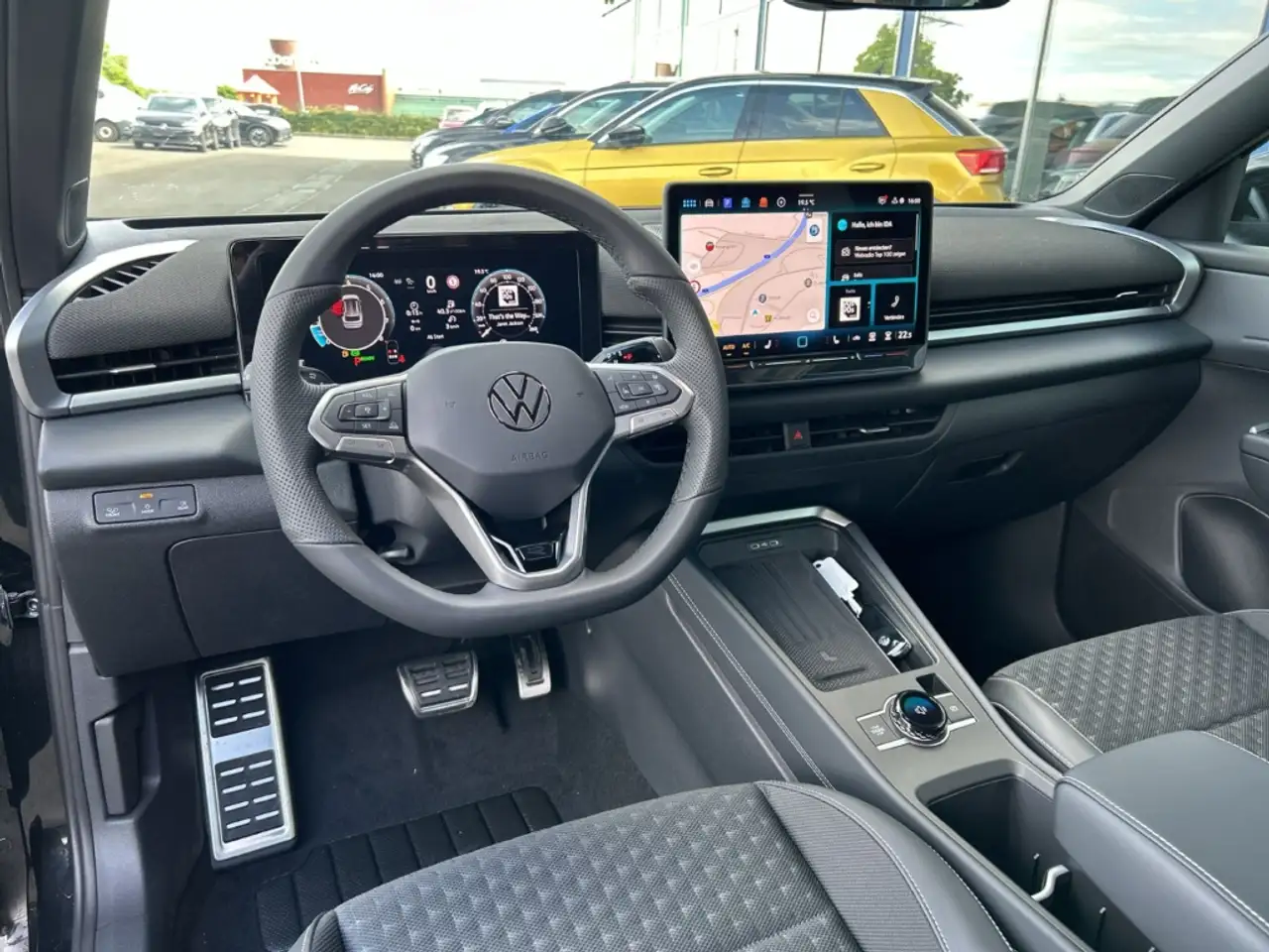 Volkswagen T-Roc 8
