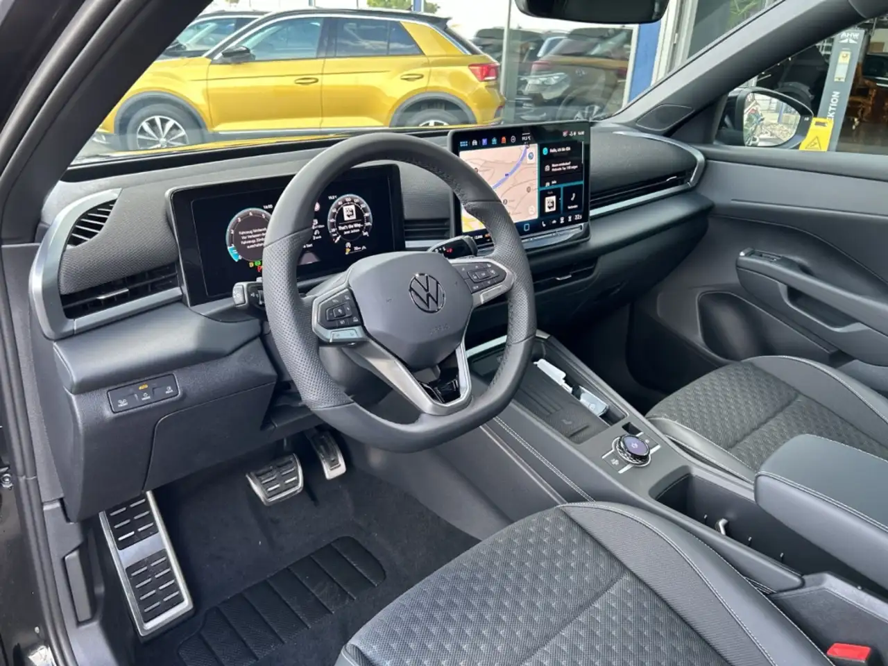 Volkswagen T-Roc 9