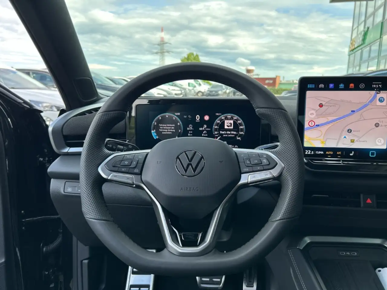 Volkswagen T-Roc 12