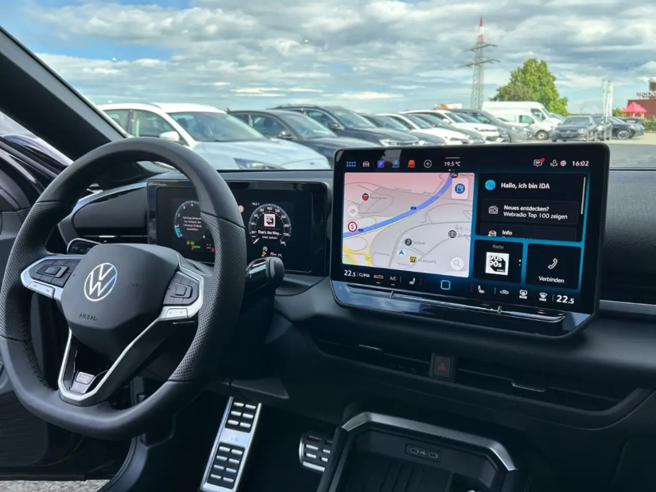 Volkswagen T-Roc 14