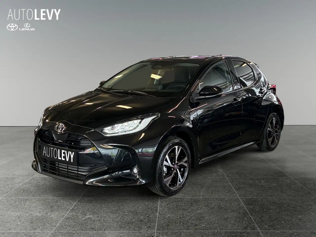 Toyota Yaris 2