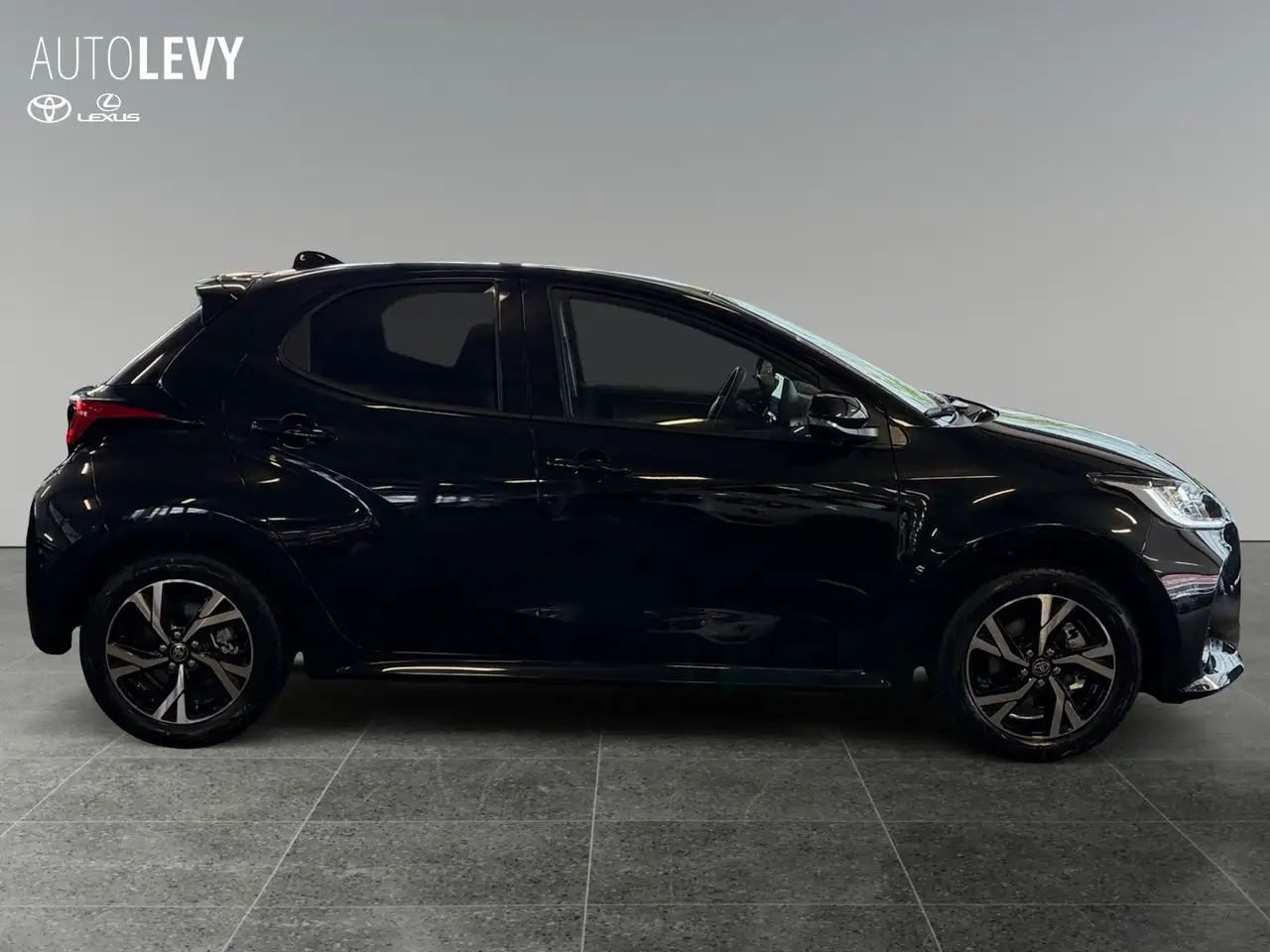 Toyota Yaris 7