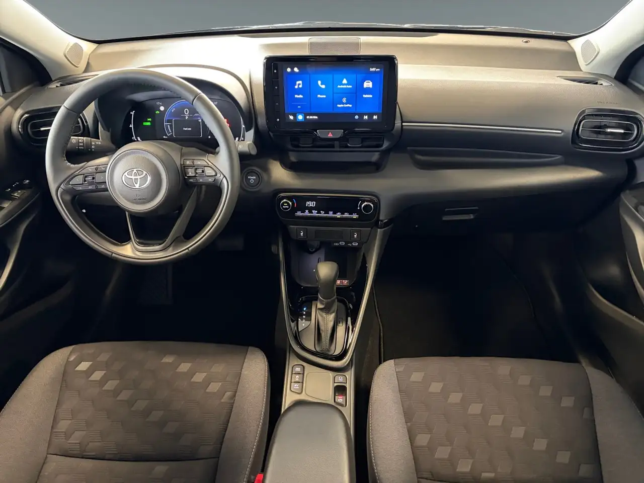 Toyota Yaris 11