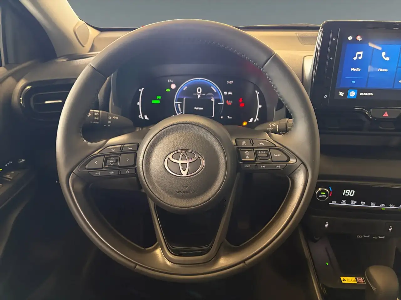 Toyota Yaris 13