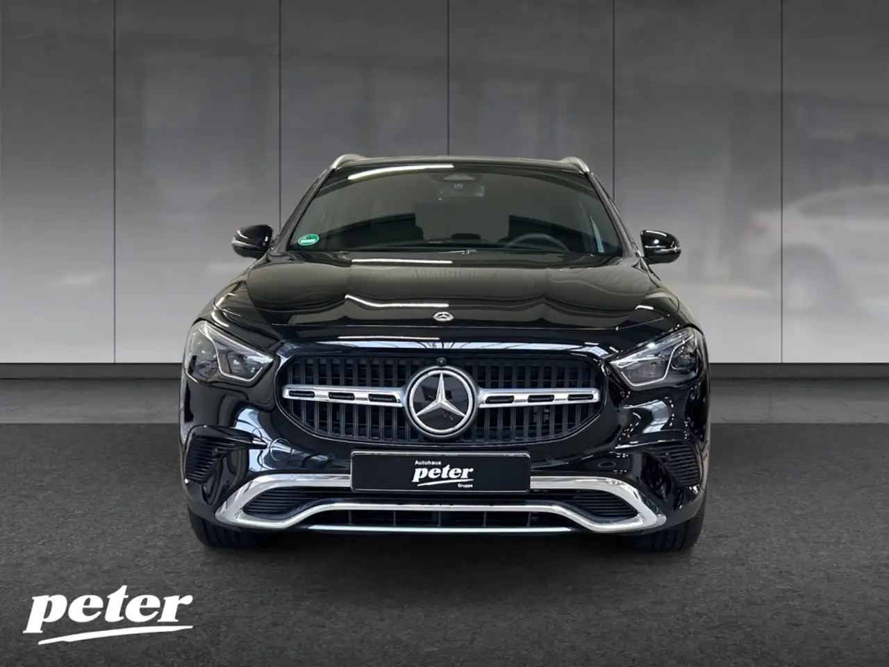 Mercedes-Benz GLA 200 2