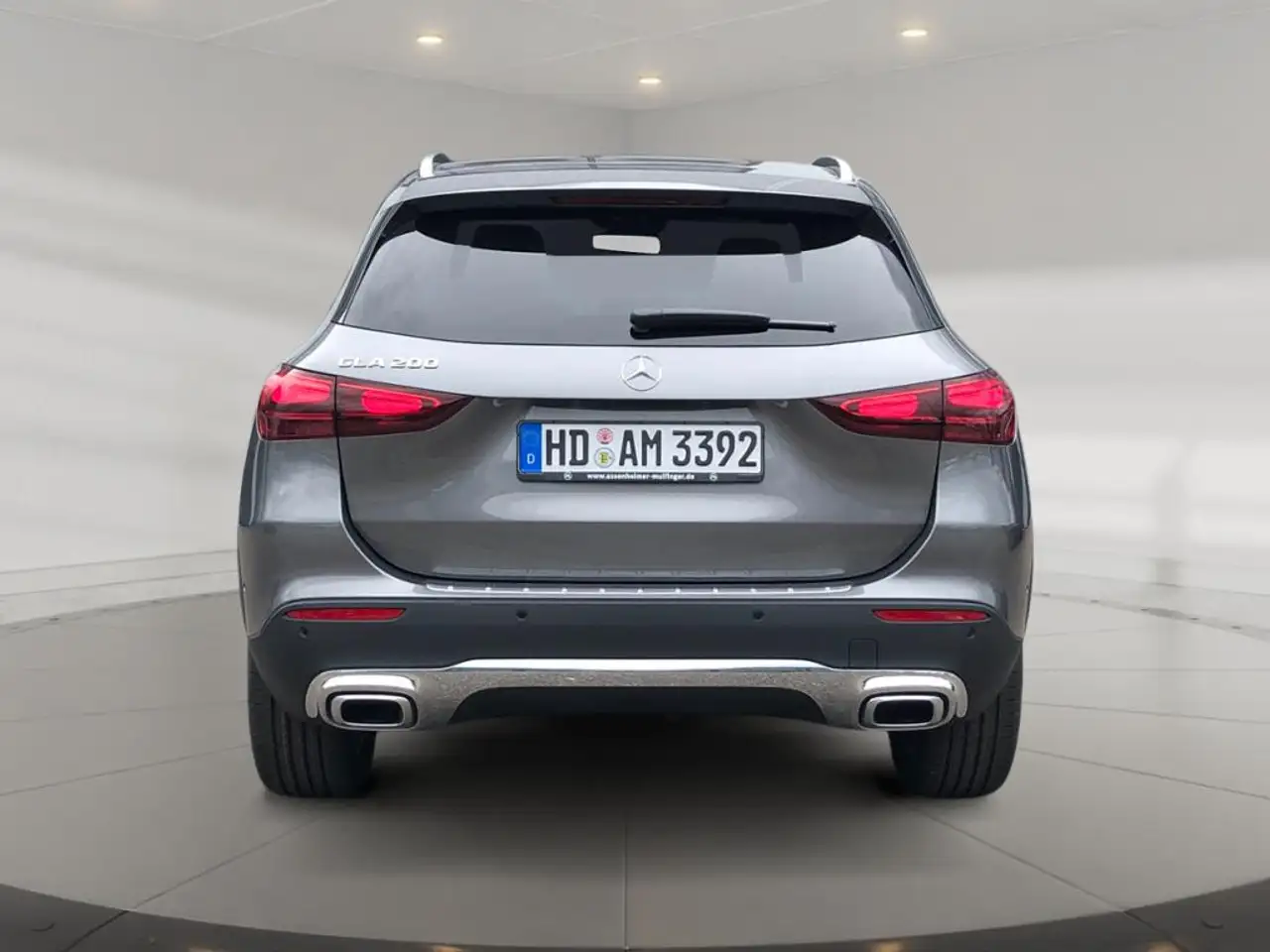 Mercedes-Benz GLA 200 5