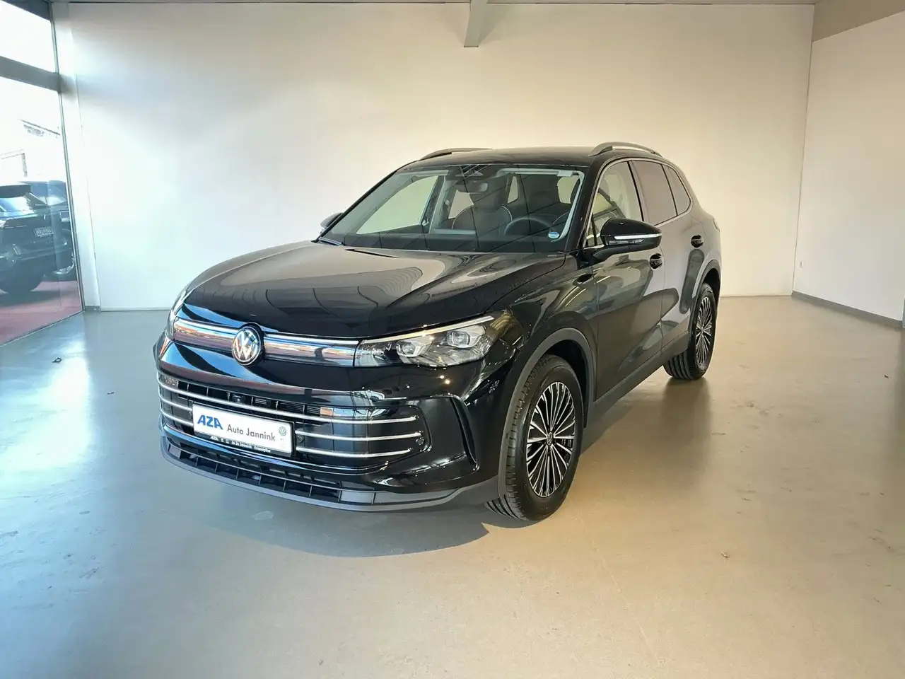 Volkswagen Tiguan 2