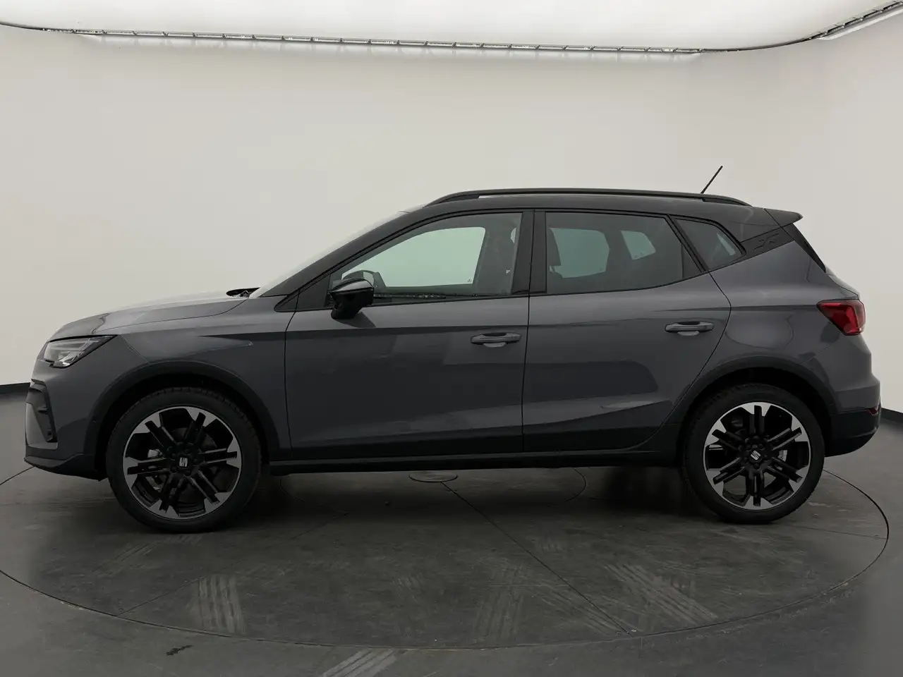 Seat Arona 6
