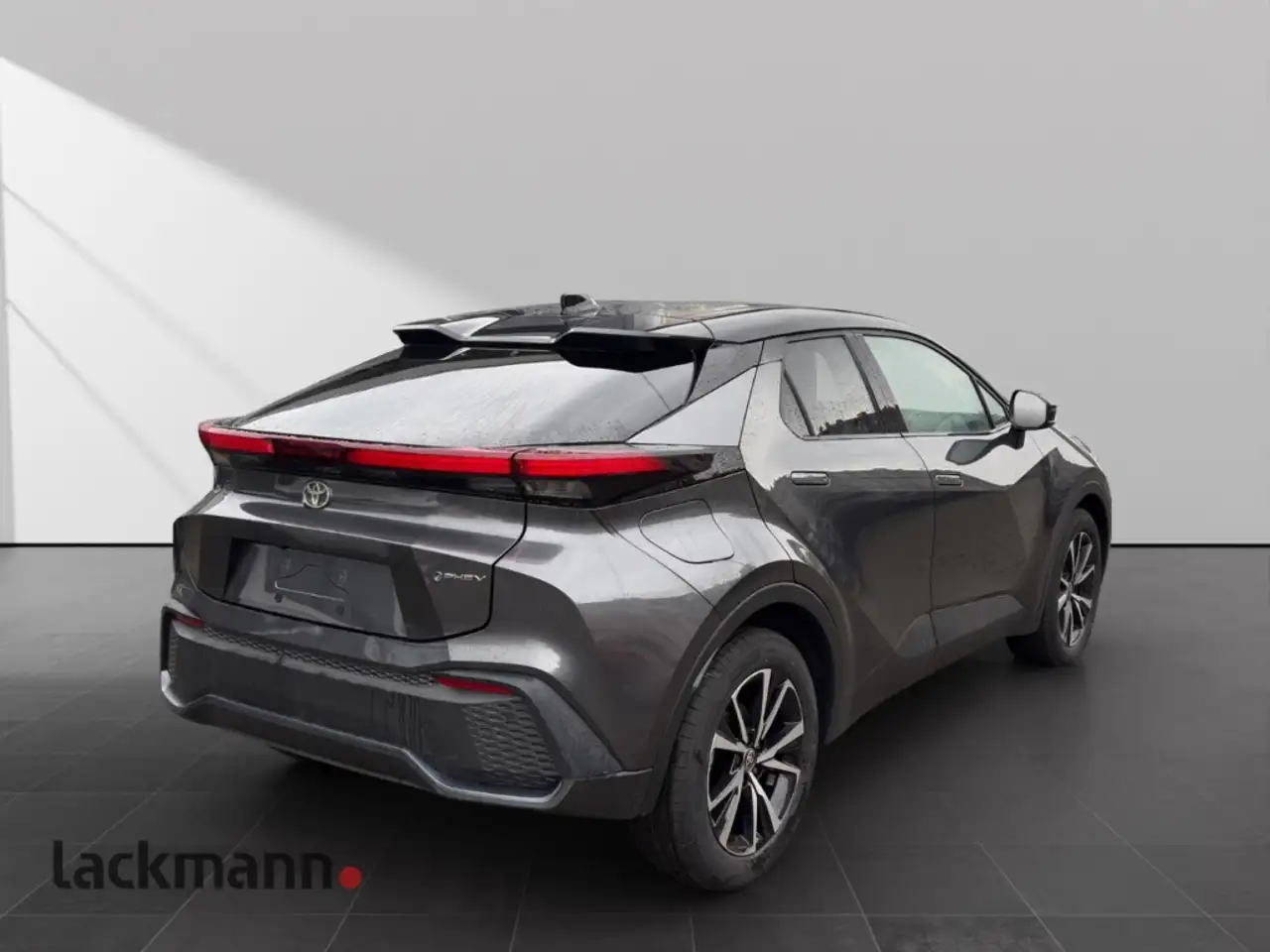 Toyota C-HR 4