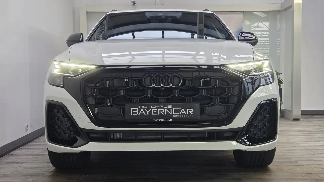 Audi Q8 50 2