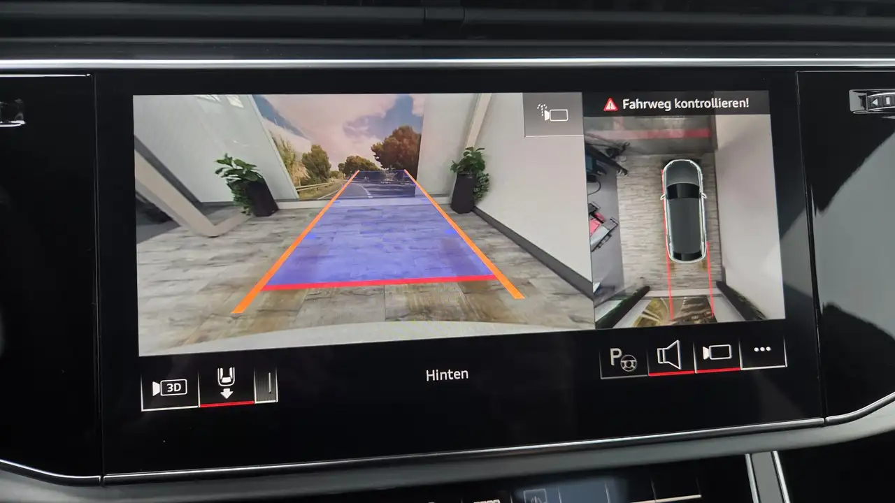 Audi Q8 50 13