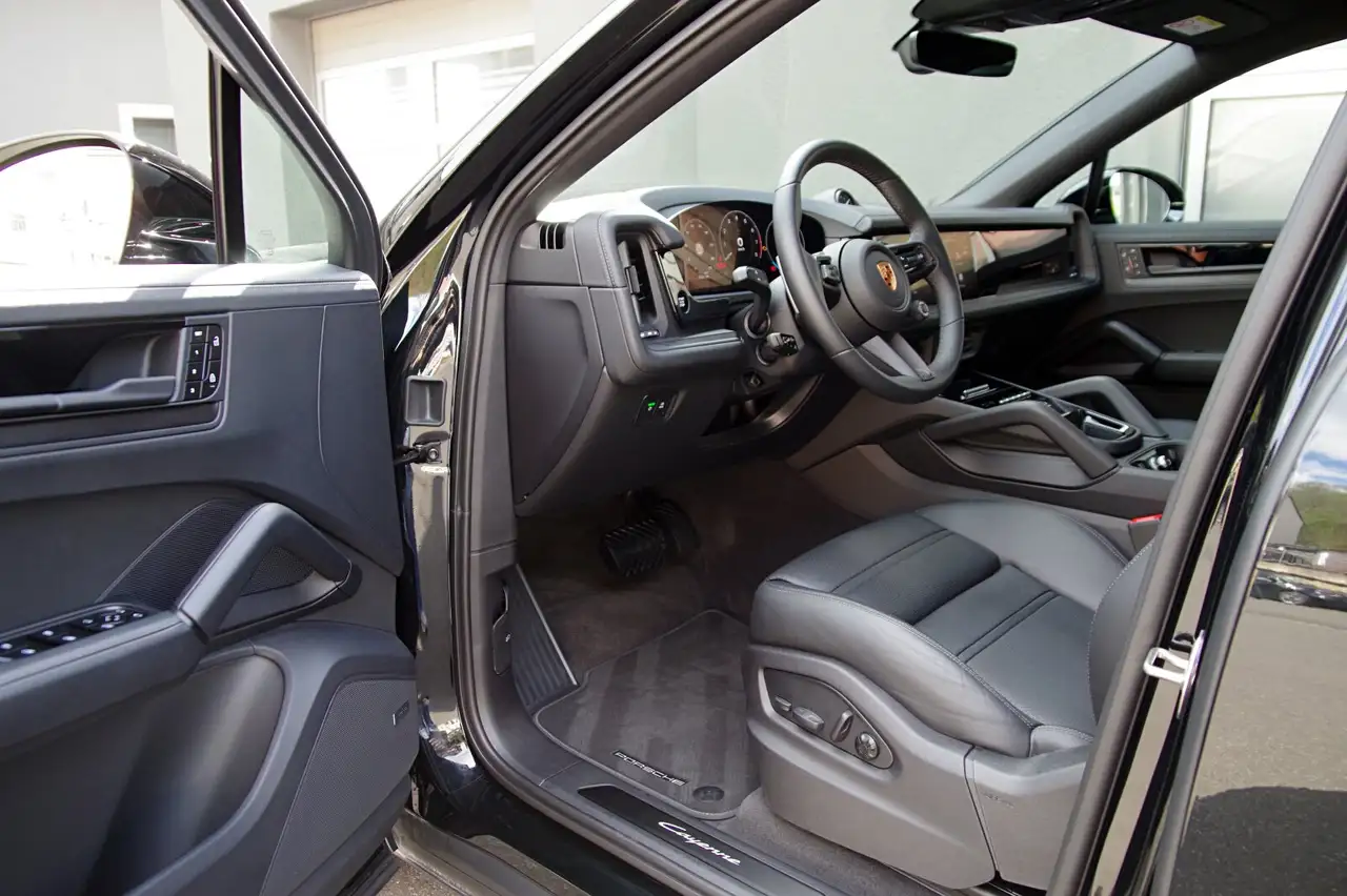 Porsche Cayenne 5