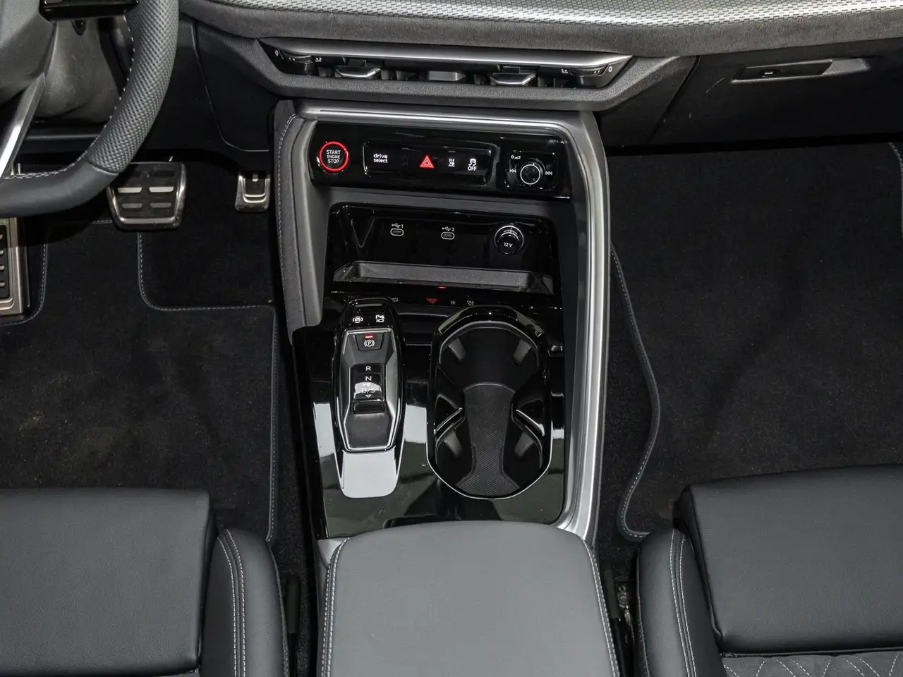 Audi SQ5 12