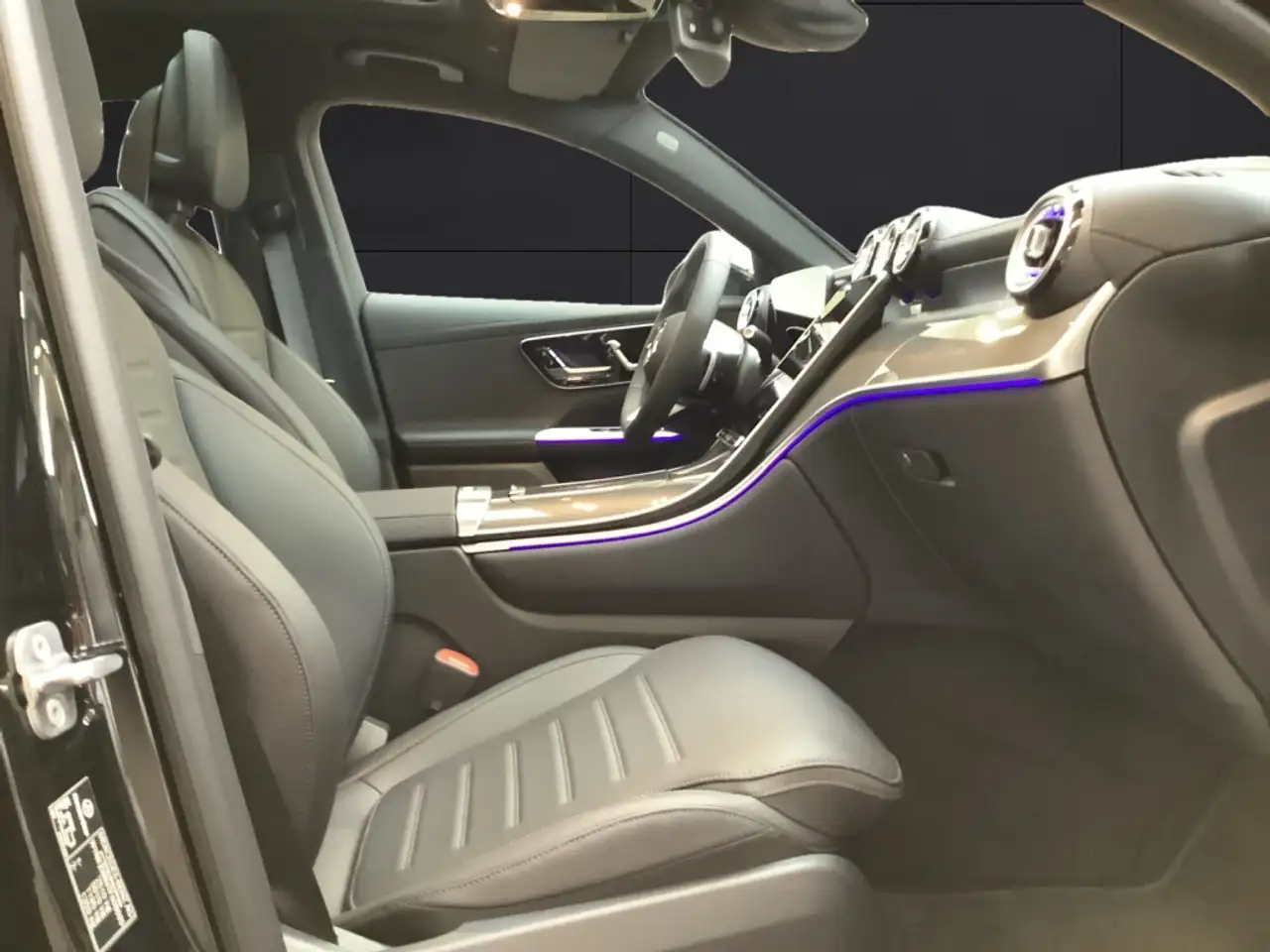 Mercedes-Benz GLC 200 6