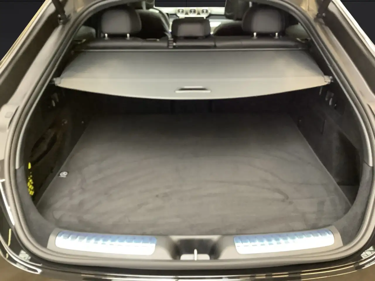 Mercedes-Benz GLC 200 15