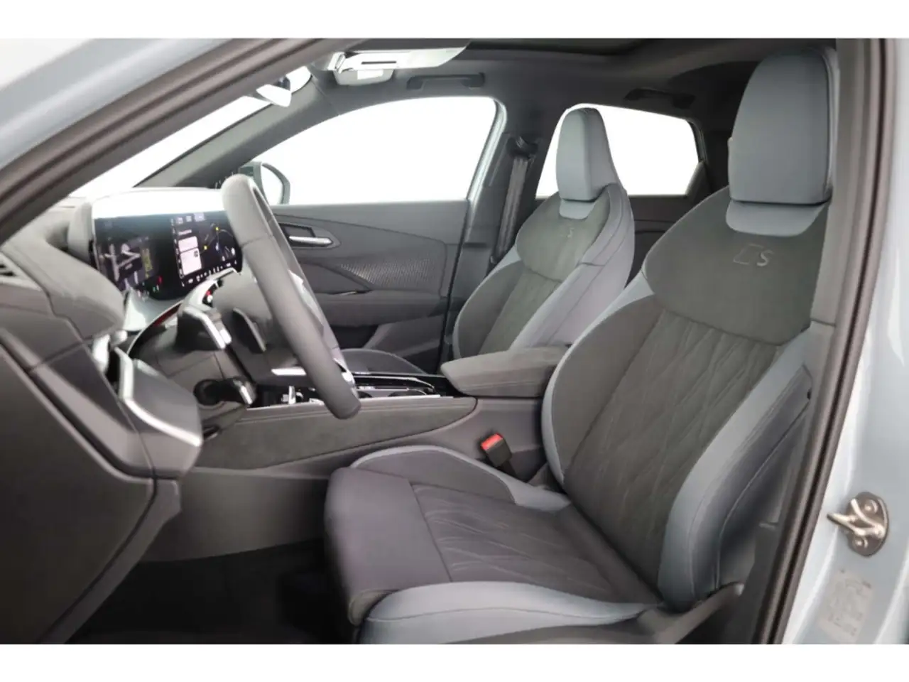 Audi Q3 10