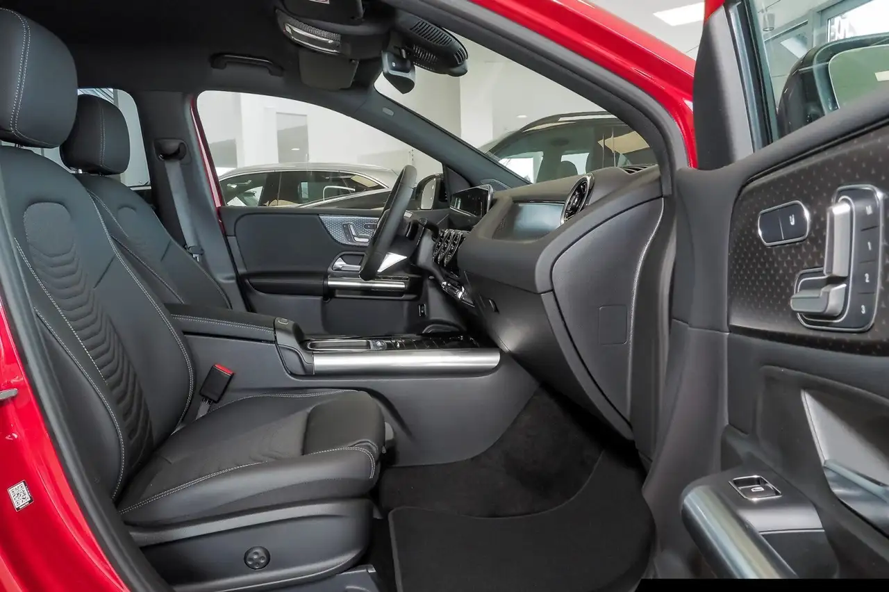 Mercedes-Benz B 200 6