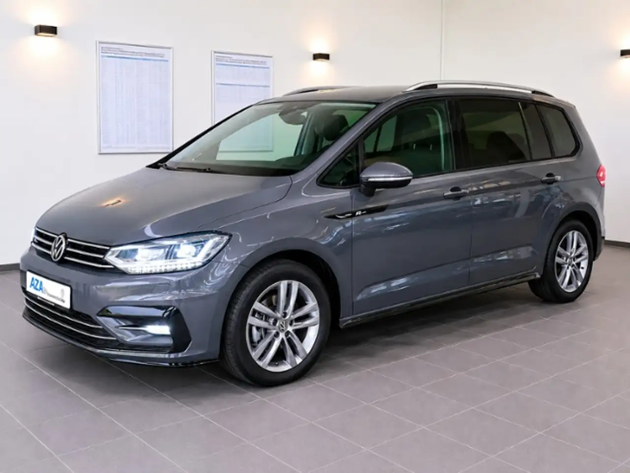 Volkswagen Touran 2