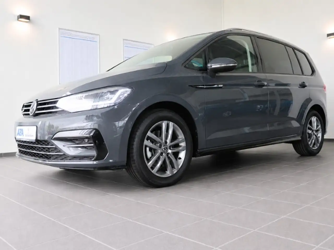 Volkswagen Touran 3