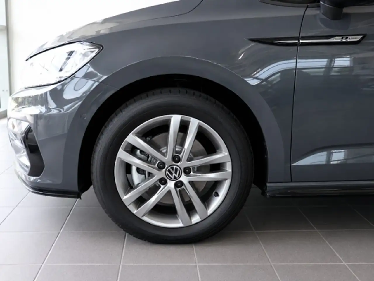 Volkswagen Touran 9