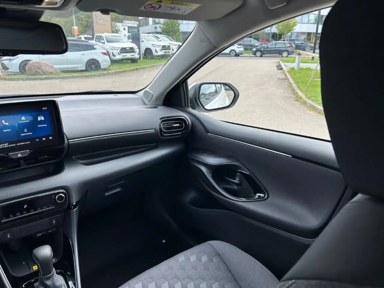 Toyota Yaris 14