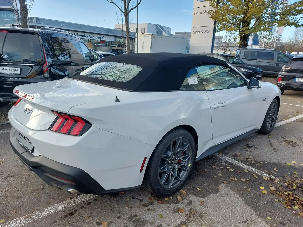 Ford Mustang 8