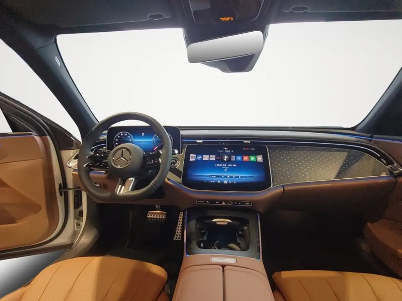 Mercedes-Benz E 200 15