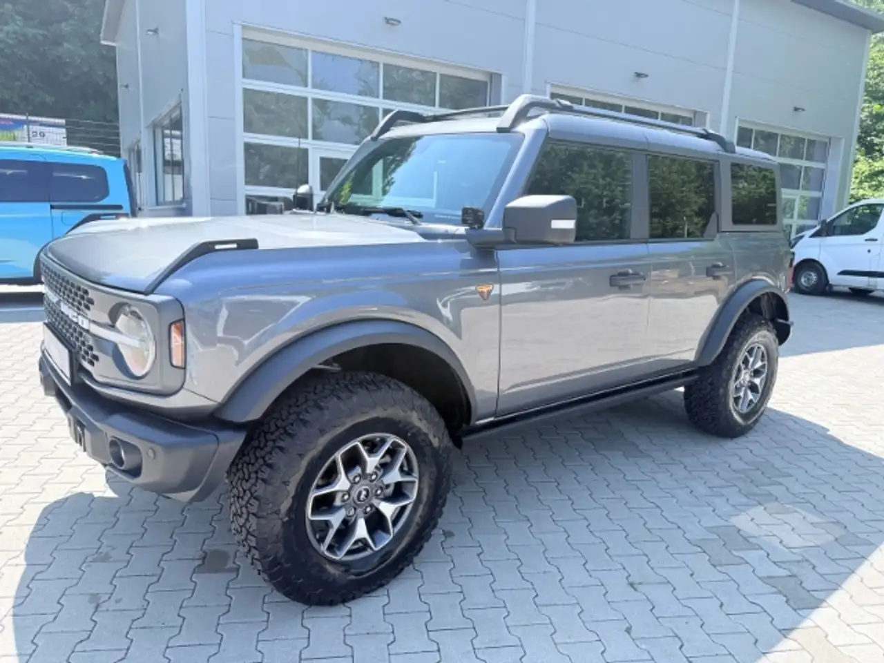Ford Bronco 3