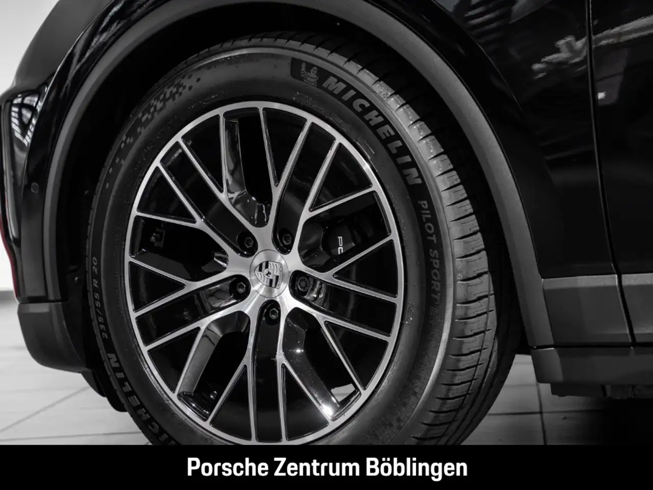 Porsche Macan 12