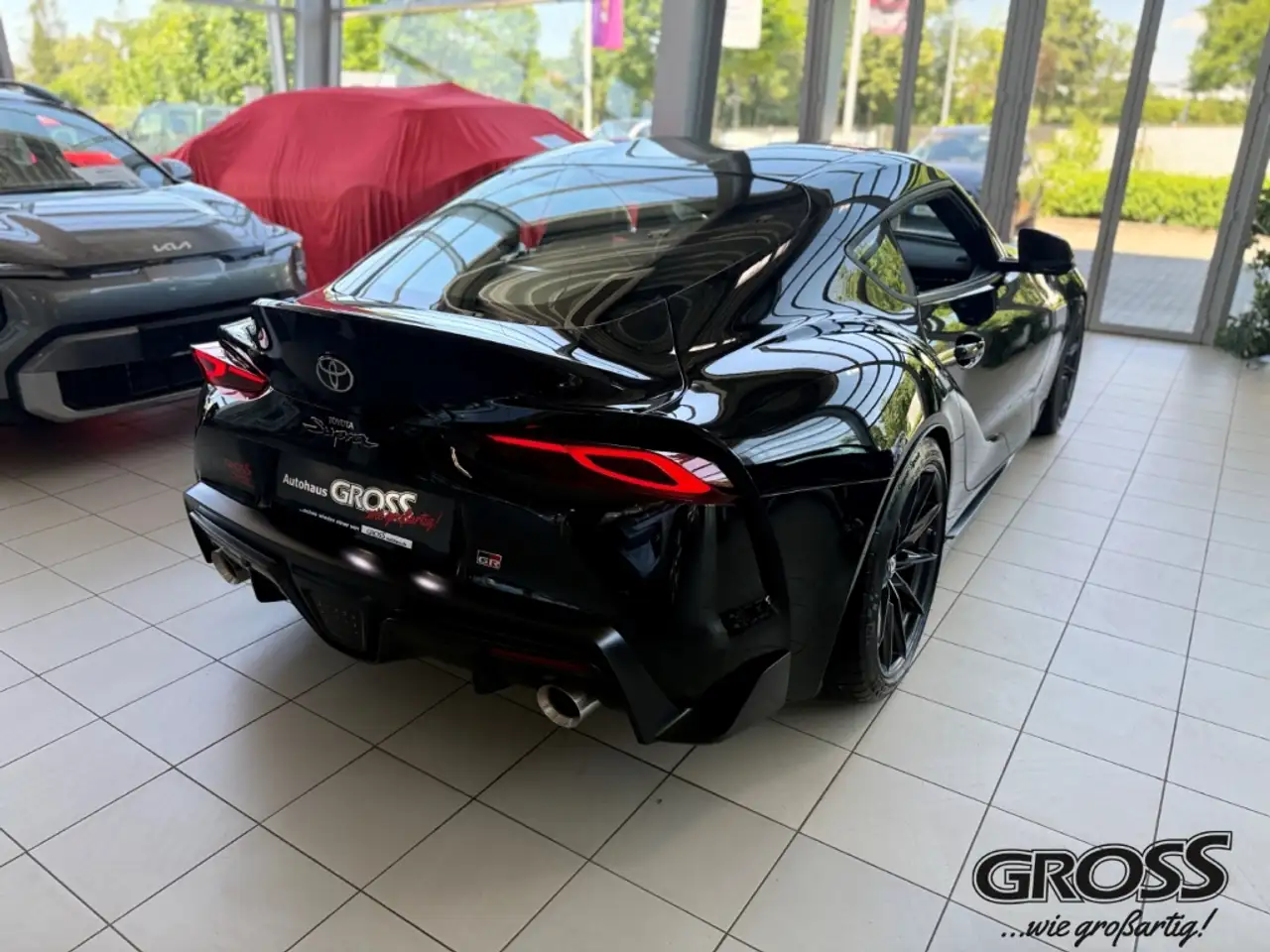Toyota Supra 8