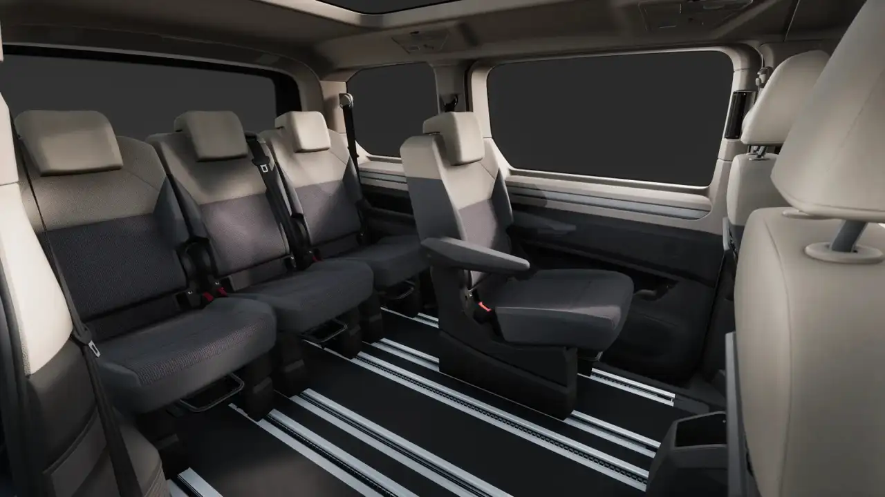 Volkswagen T7 Multivan 13