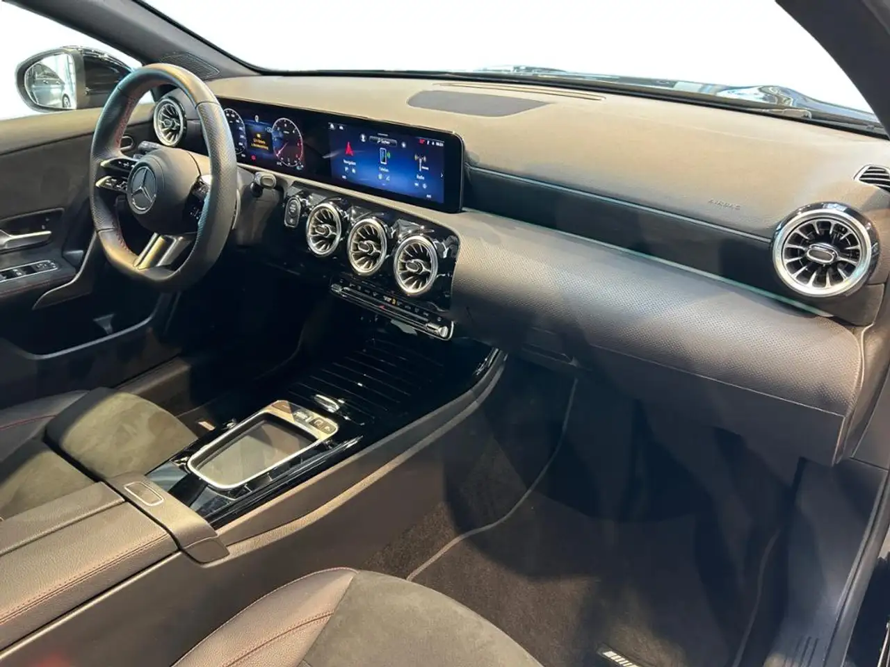 Mercedes-Benz A 200 4