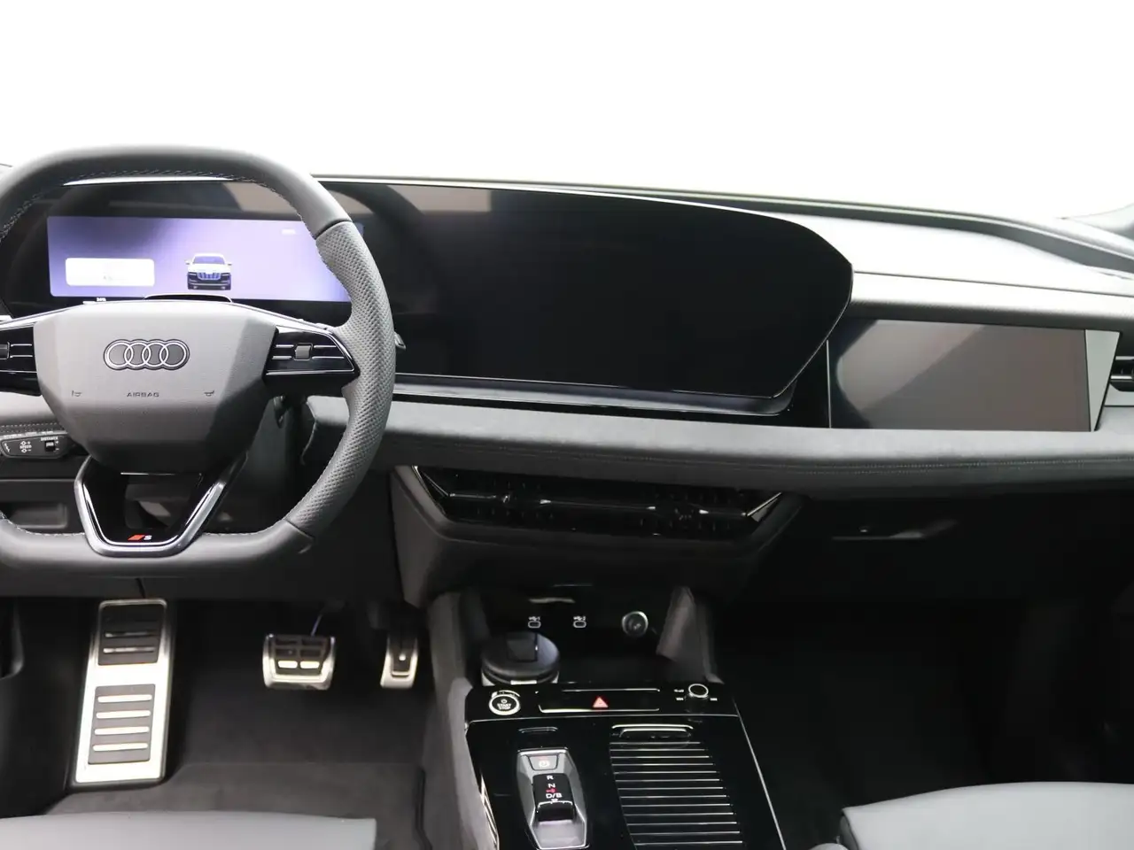 Audi Q6 16