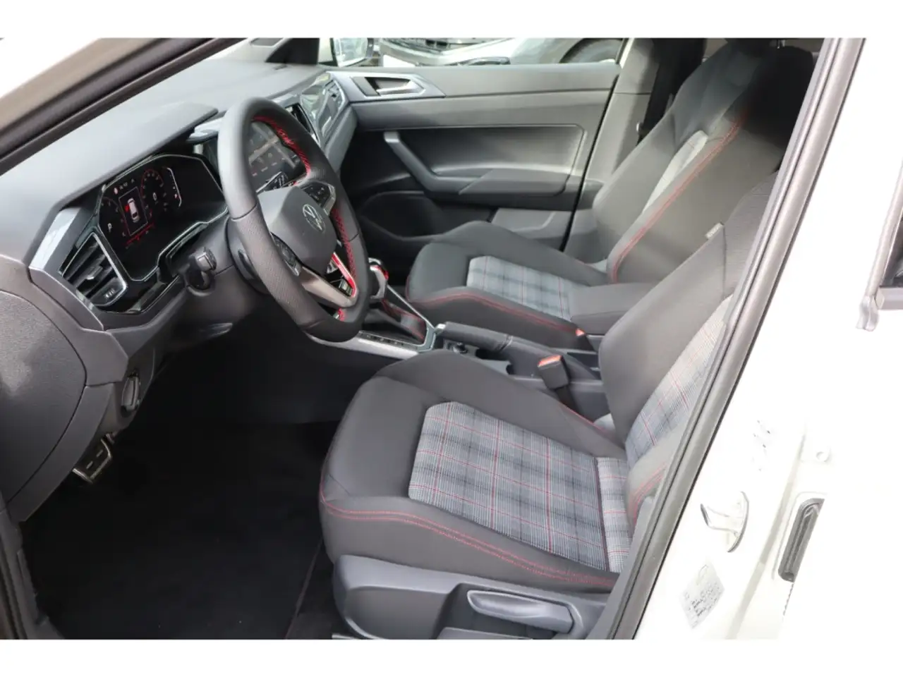 Volkswagen Polo 14