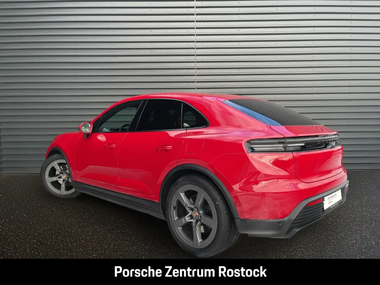 Porsche Macan 3
